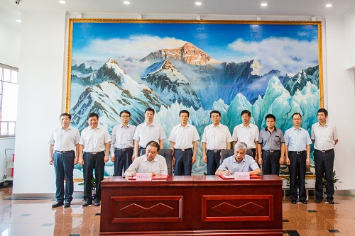 中科院与河南省举行科技合作座谈会并签署科技合作协议