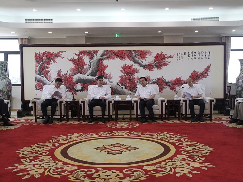 中科院与青海省举行科技合作座谈会